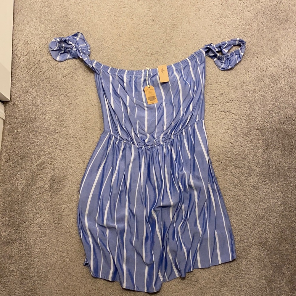 NWT American Eagle chambray off the shoulder dress.